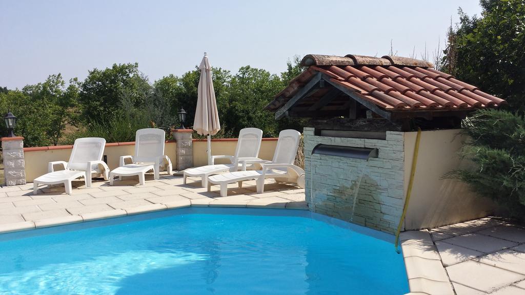 Bed and Breakfast Les Tilleuls Saint-Pé-Delbosc Exterior foto