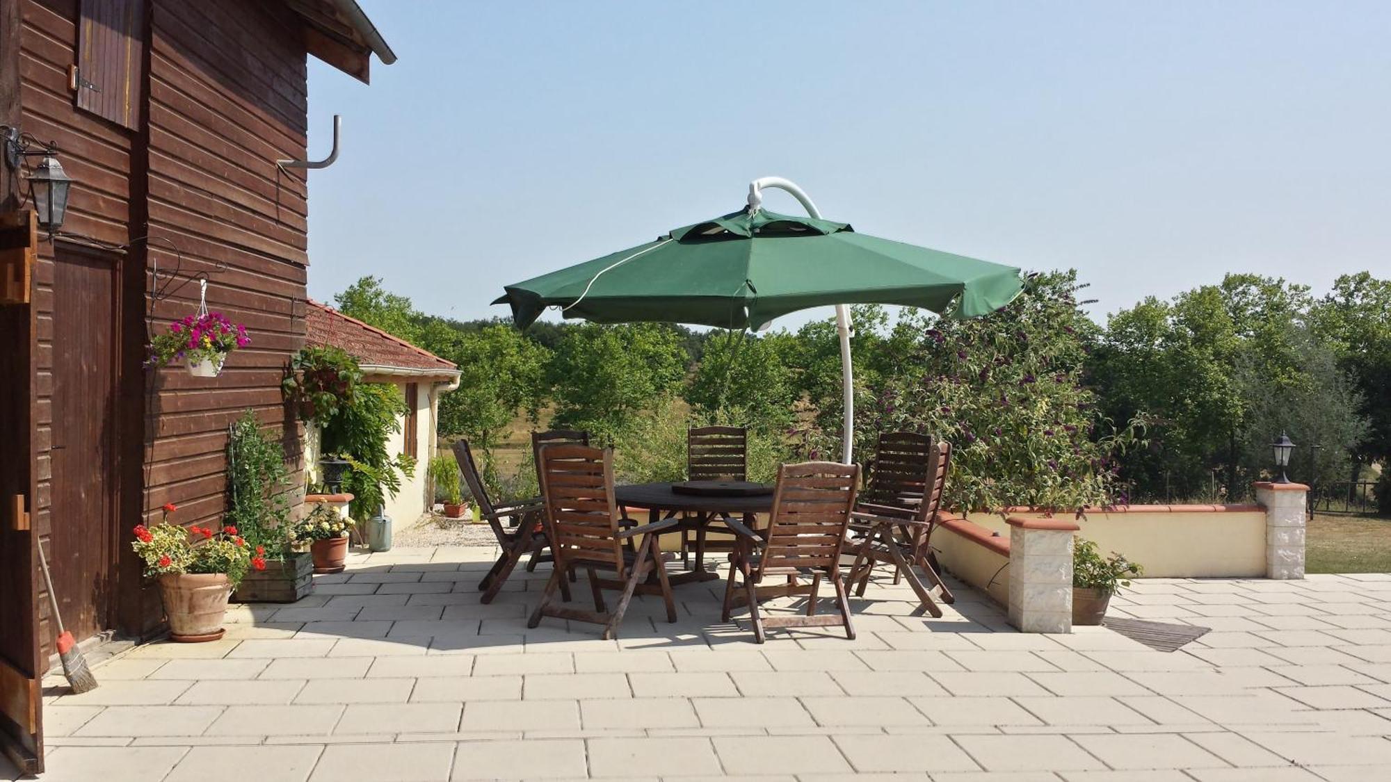 Bed and Breakfast Les Tilleuls Saint-Pé-Delbosc Exterior foto