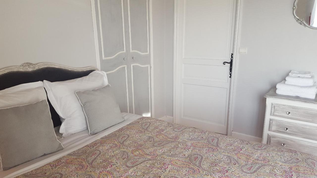 Bed and Breakfast Les Tilleuls Saint-Pé-Delbosc Exterior foto